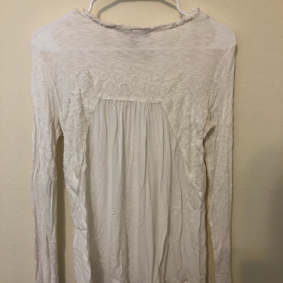 Flowy Blouse - Picture 2 of 2